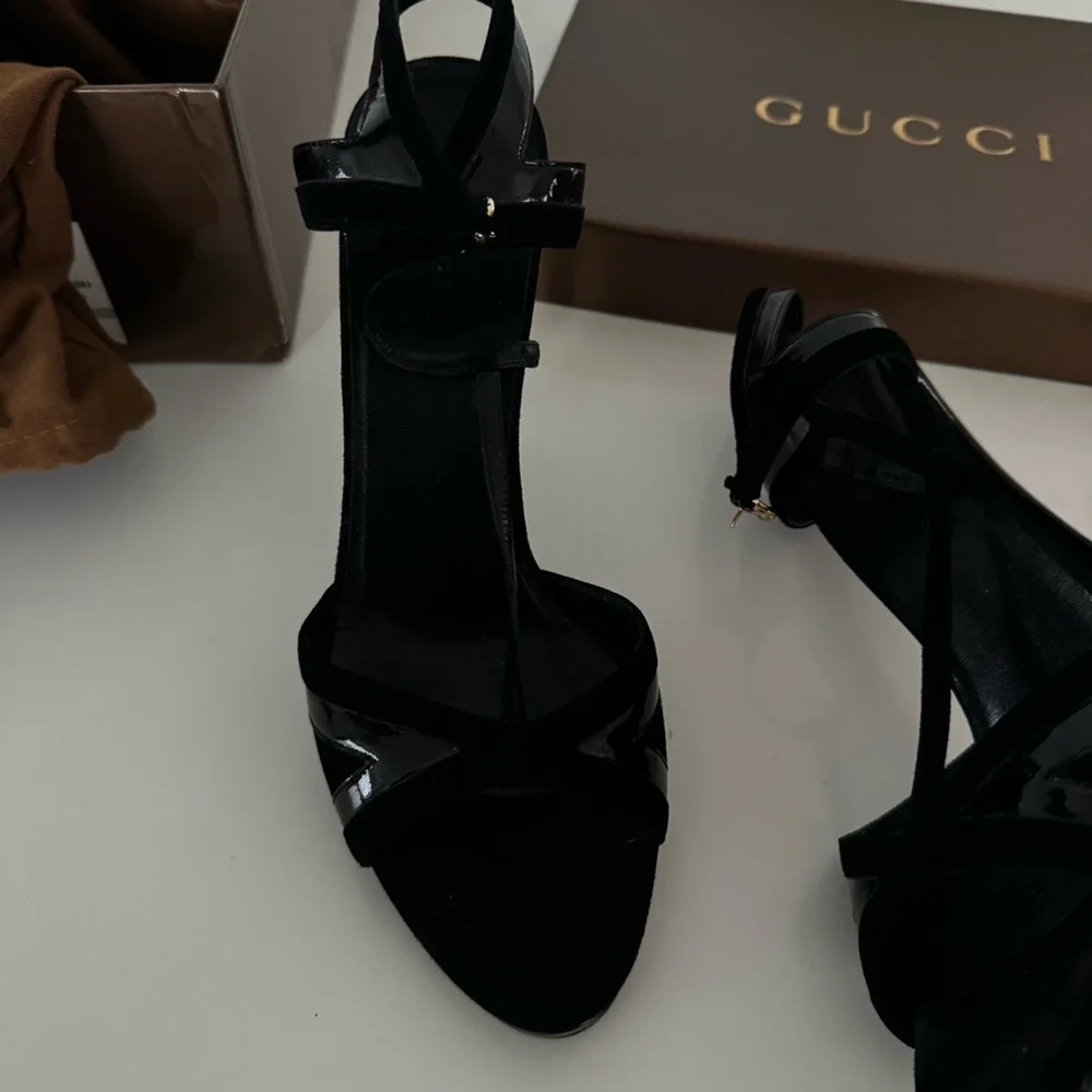 Gucci 4” black heels size 9 b - Picture 15 of 16